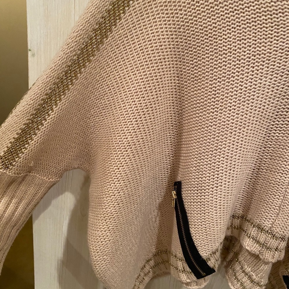 Sweater - Picture 2 of 3